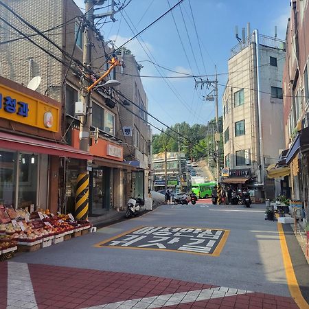 Newly Renovated Cozy Studio#9 Seoul Exterior photo